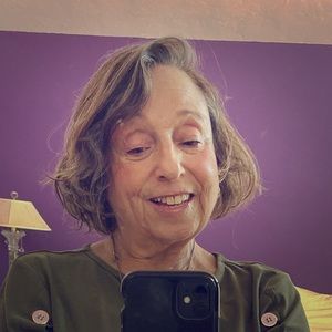 Meet your Posher, Constance